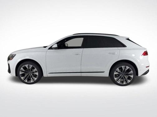 2025 Audi Q8 Premium Plus