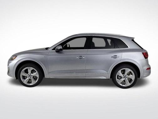 2025 Audi Q5 45 S line quattro Premium