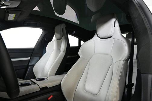 2021 Porsche Taycan Turbo S