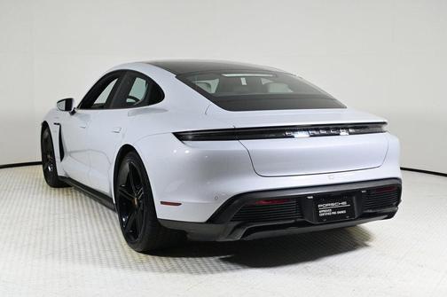 2021 Porsche Taycan Turbo S