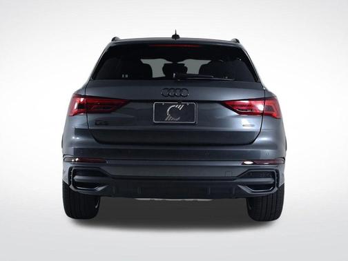 2025 Audi Q3 45 S line Premium