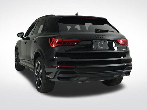 2025 Audi Q3 45 S line Premium