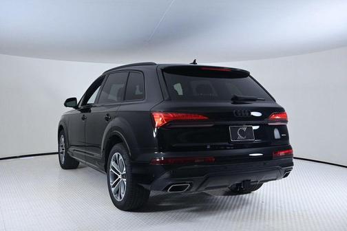 2026 Audi Q7 PLUS
