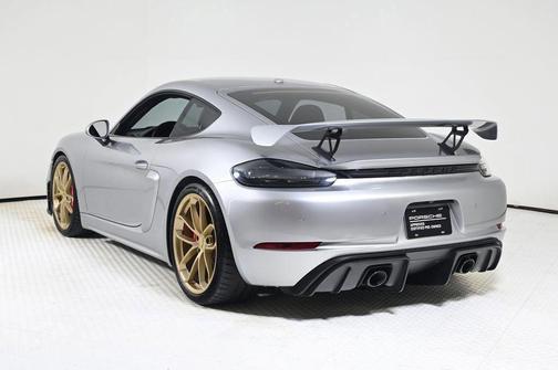 2022 Porsche 718 Cayman GT4