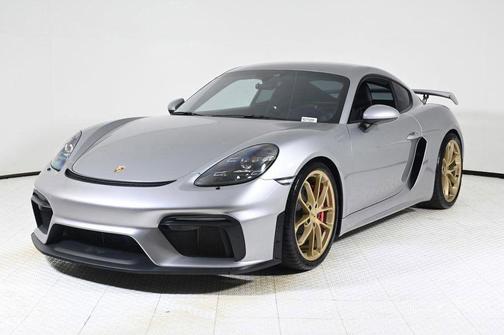 2022 Porsche 718 Cayman GT4