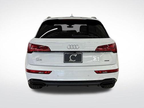 2025 Audi Q5 45 S line quattro Premium