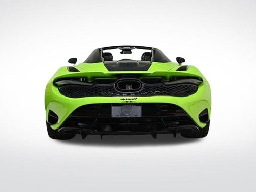 2025 McLaren 750S Base