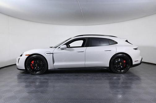 2024 Porsche Taycan GTS