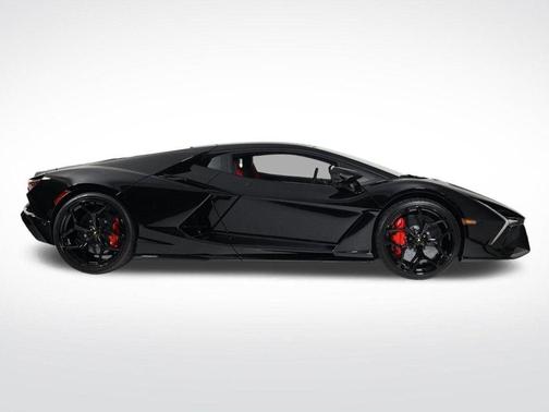 2024 Lamborghini Revuelto Base