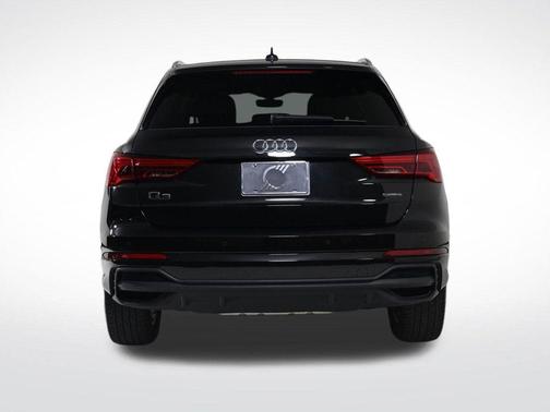 2023 Audi Q3 45 S line Premium Plus