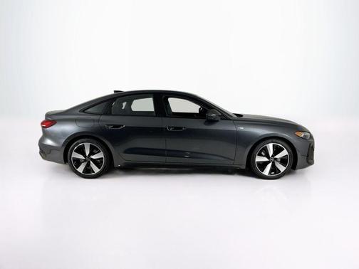 Daytona Gray Pearl 2026 Audi A5