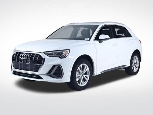2025 Audi Q3 45 S line Premium