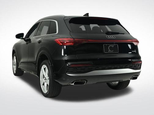 2025 Audi Q5 2.0T quattro Premium