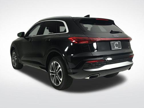 2025 Audi Q5 2.0T quattro Premium