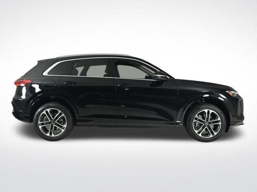 2025 Audi Q5 2.0T quattro Premium