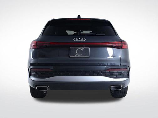 2025 Audi Q5 2.0T quattro Premium