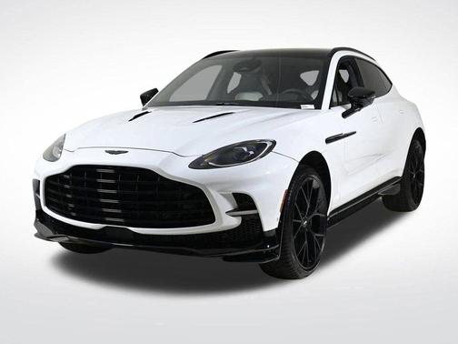 2025 Aston Martin DBX 707