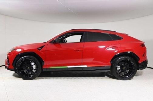 2020 Lamborghini Urus Base