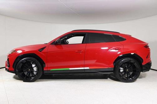 2020 Lamborghini Urus Base