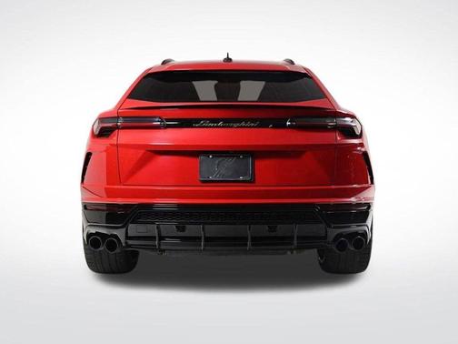 2020 Lamborghini Urus Base