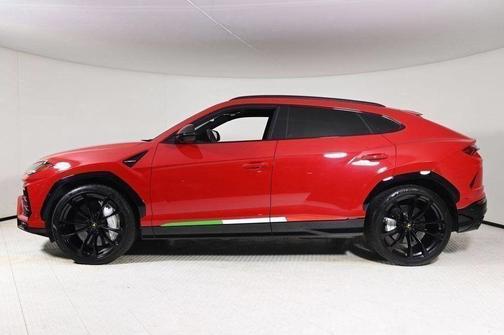 2020 Lamborghini Urus Base