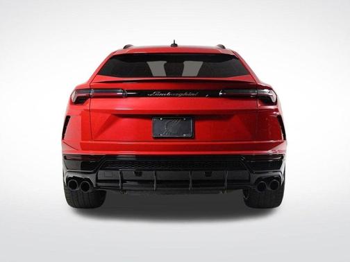 2020 Lamborghini Urus Base
