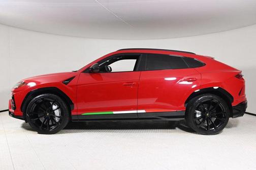 2020 Lamborghini Urus Base