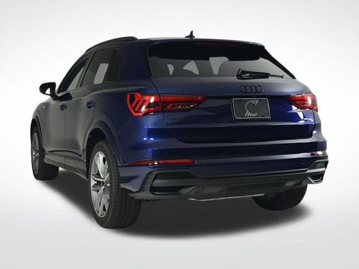 2025 Audi Q3 45 S line Premium