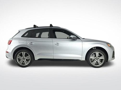 2025 Audi Q5 45 S line quattro Premium