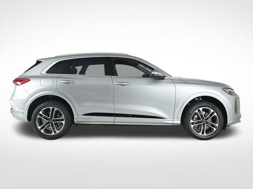2025 Audi Q5 2.0T quattro Premium