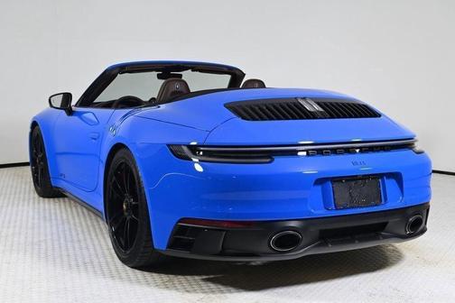 2023 Porsche 911 Carrera GTS