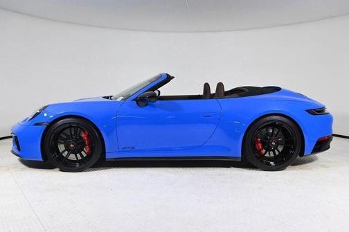 2023 Porsche 911 Carrera GTS