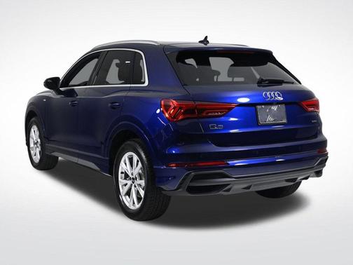 2025 Audi Q3 45 S line Premium