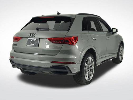 2025 Audi Q3 45 S line Premium