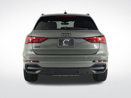 2025 Audi Q3 45 S line Premium
