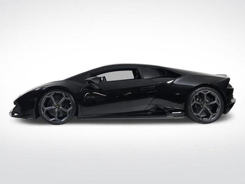 2020 Lamborghini Huracan EVO Base