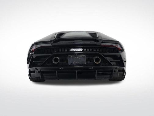 2020 Lamborghini Huracan EVO Base