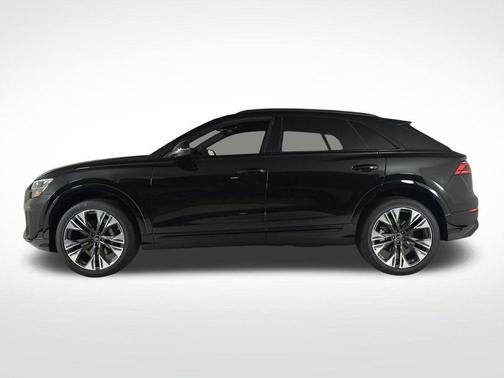 2025 Audi Q8 Premium
