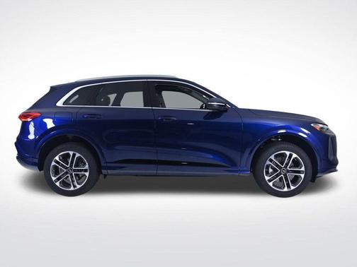 2025 Audi Q5 2.0T quattro Premium