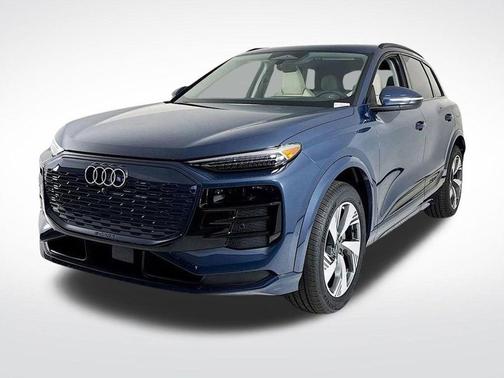 2025 Audi Q6 e-tron Premium