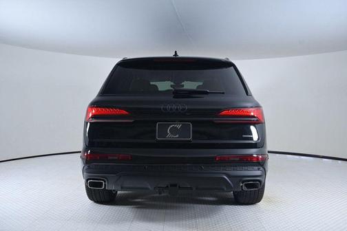 2026 Audi Q7 55 Premium Plus