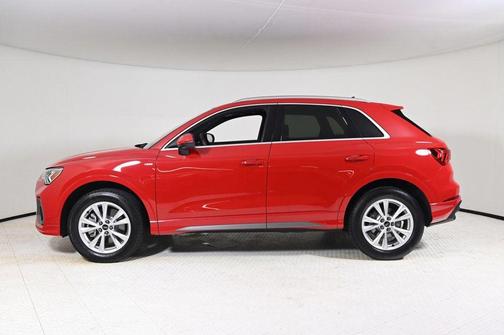 2025 Audi Q3 45 S line Premium