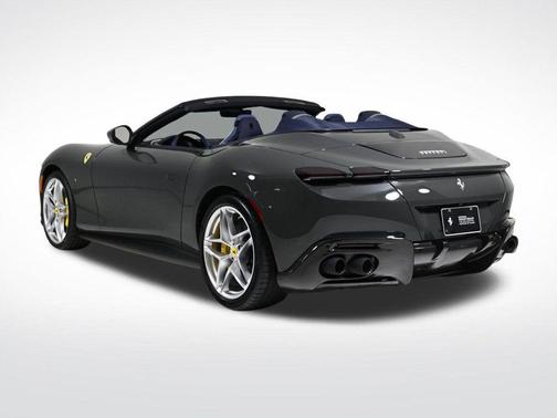 2025 Ferrari Roma Spider Base