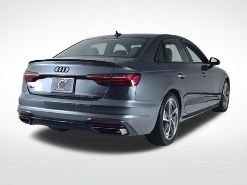 2023 Audi A4 45 S line Premium Plus