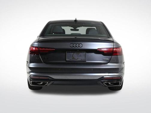 2023 Audi A4 45 S line Premium Plus