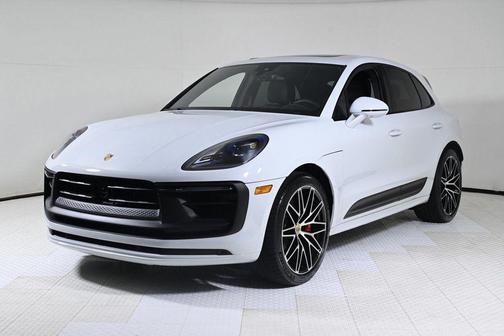 2026 Porsche Macan GTS