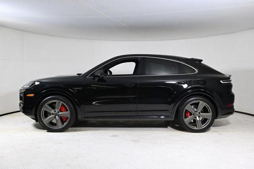 2025 Porsche Cayenne Turbo