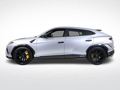 2024 Lamborghini Urus Performante