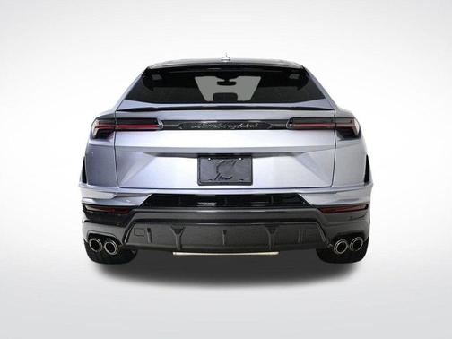 2024 Lamborghini Urus Performante