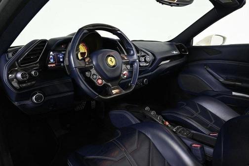 2018 Ferrari 488 Spider Base